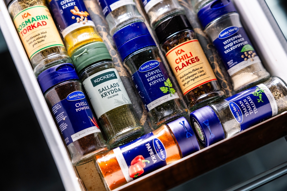 Spice drawer