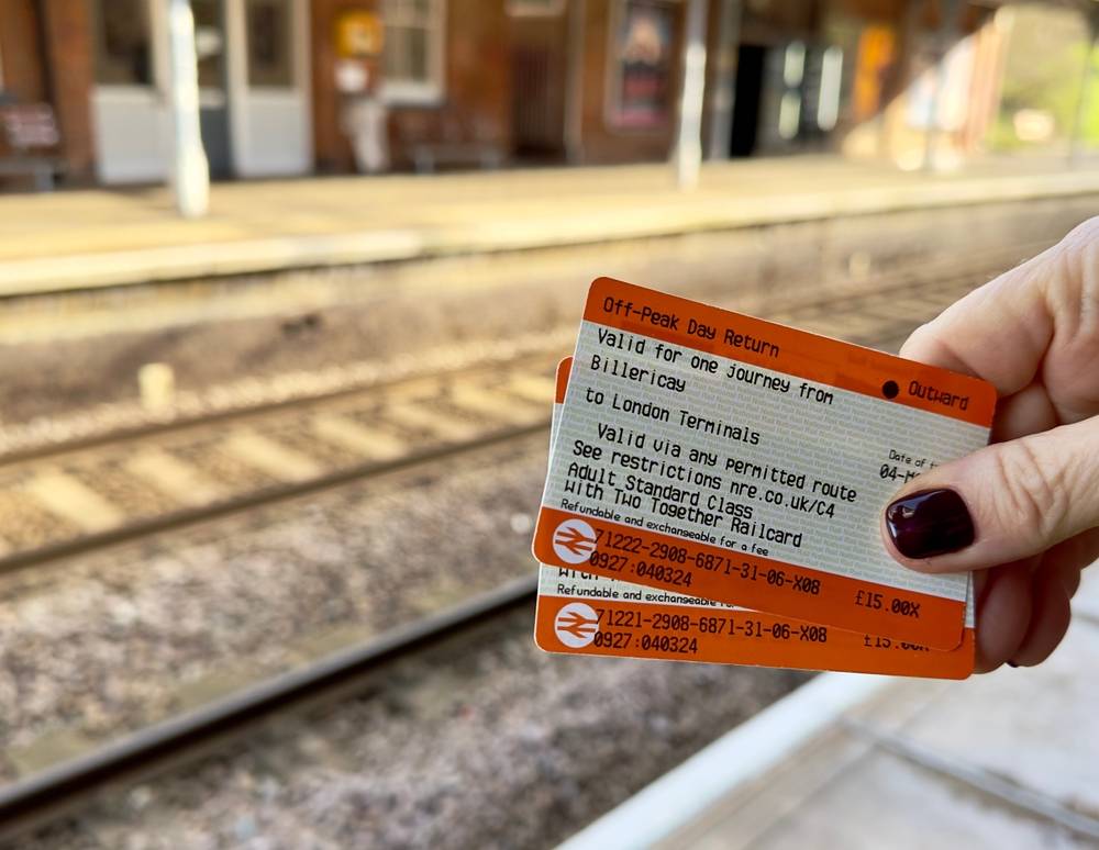 save money on train travel by using splitsave
